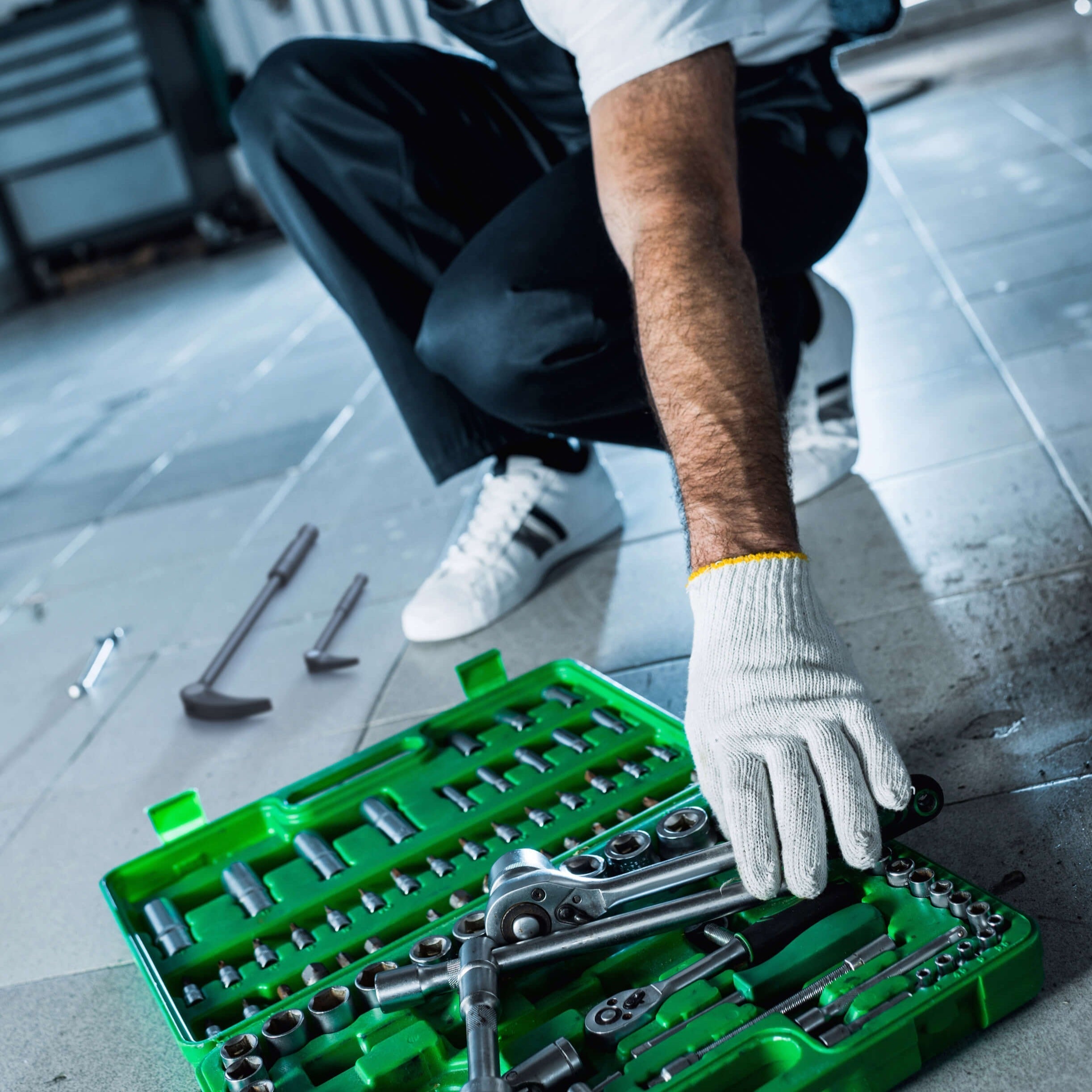 Indexing Pry Bar Set (2pc) | Heavy Duty 10" and 20" Long Pry Bars