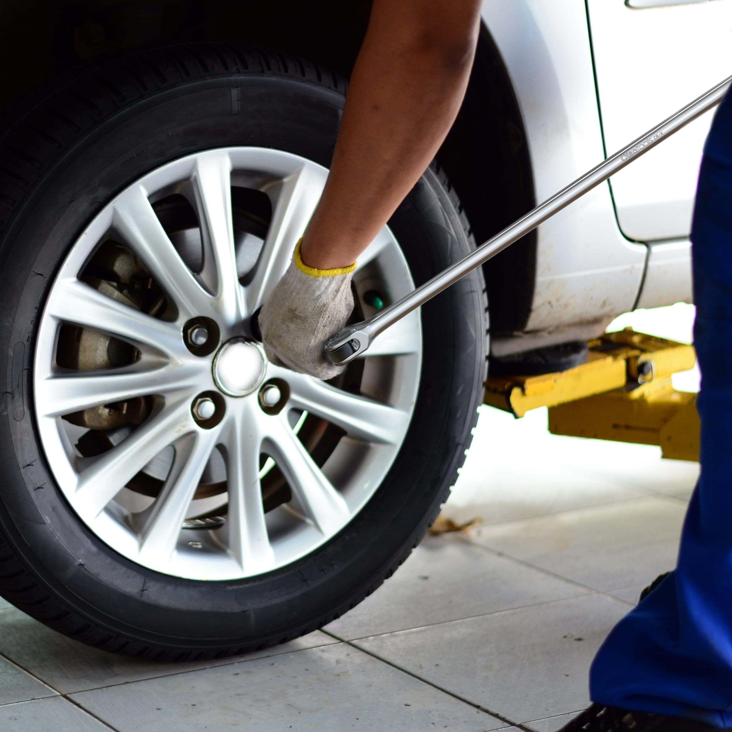 Breaker Bar 1/2" Drive, 25" Length