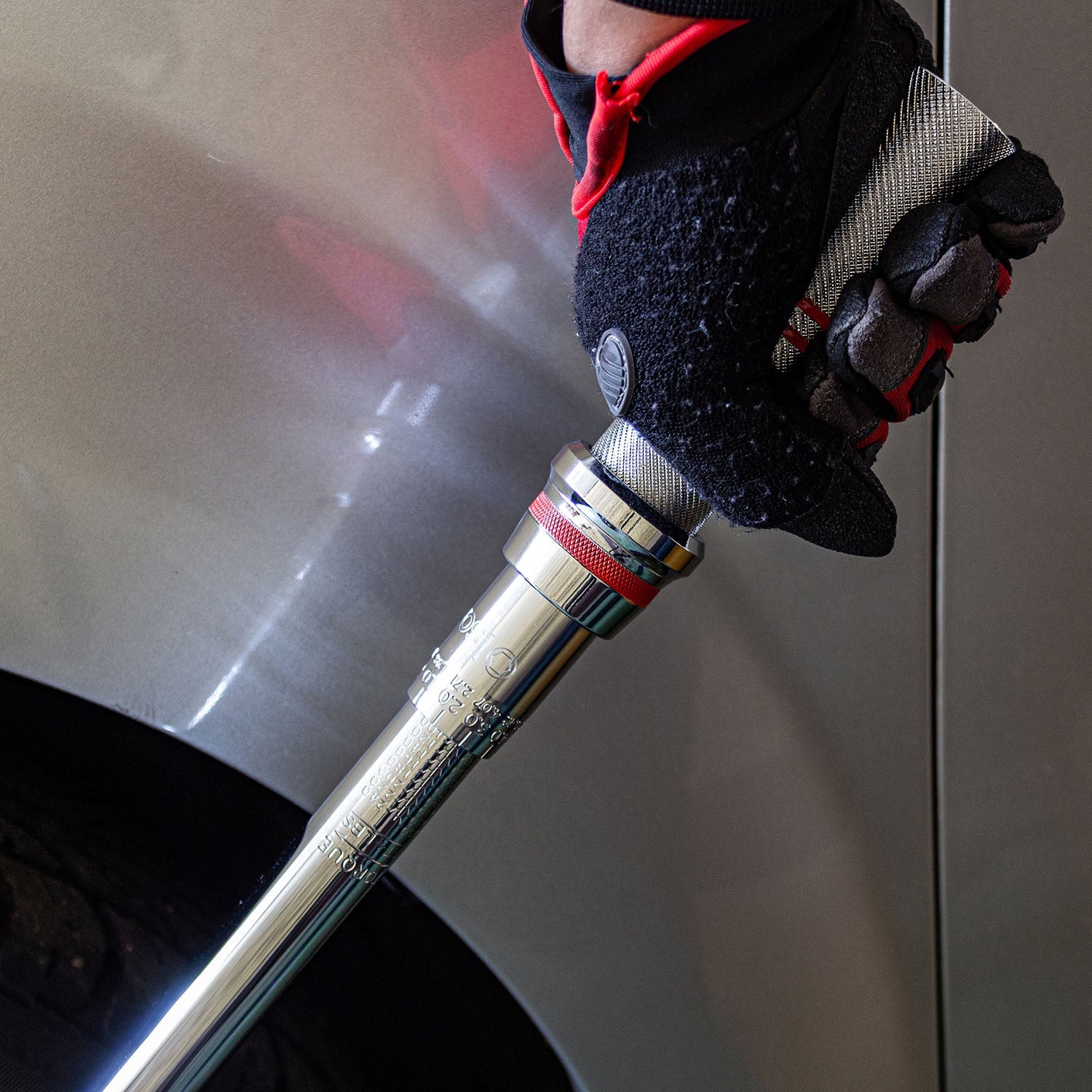 Click Torque Wrench with Flex Head - 1/2" Drive, 24" Long (50-250 ft-lb Torque Range)