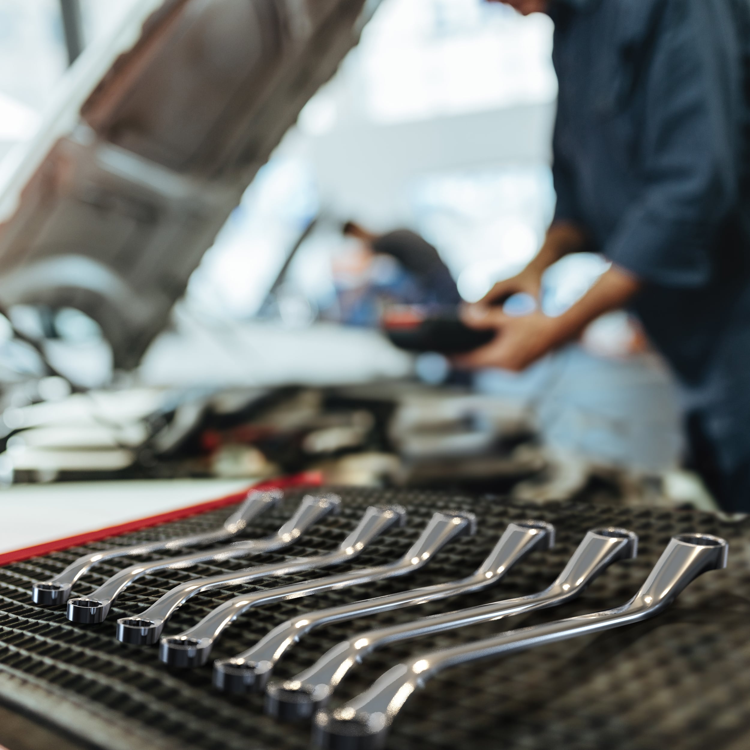 Bolt Extractor Wrench Sets